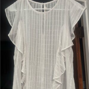 Women’s career/casual blouse in off white